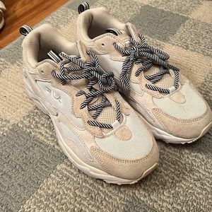 Woman’s Fila Sneaker